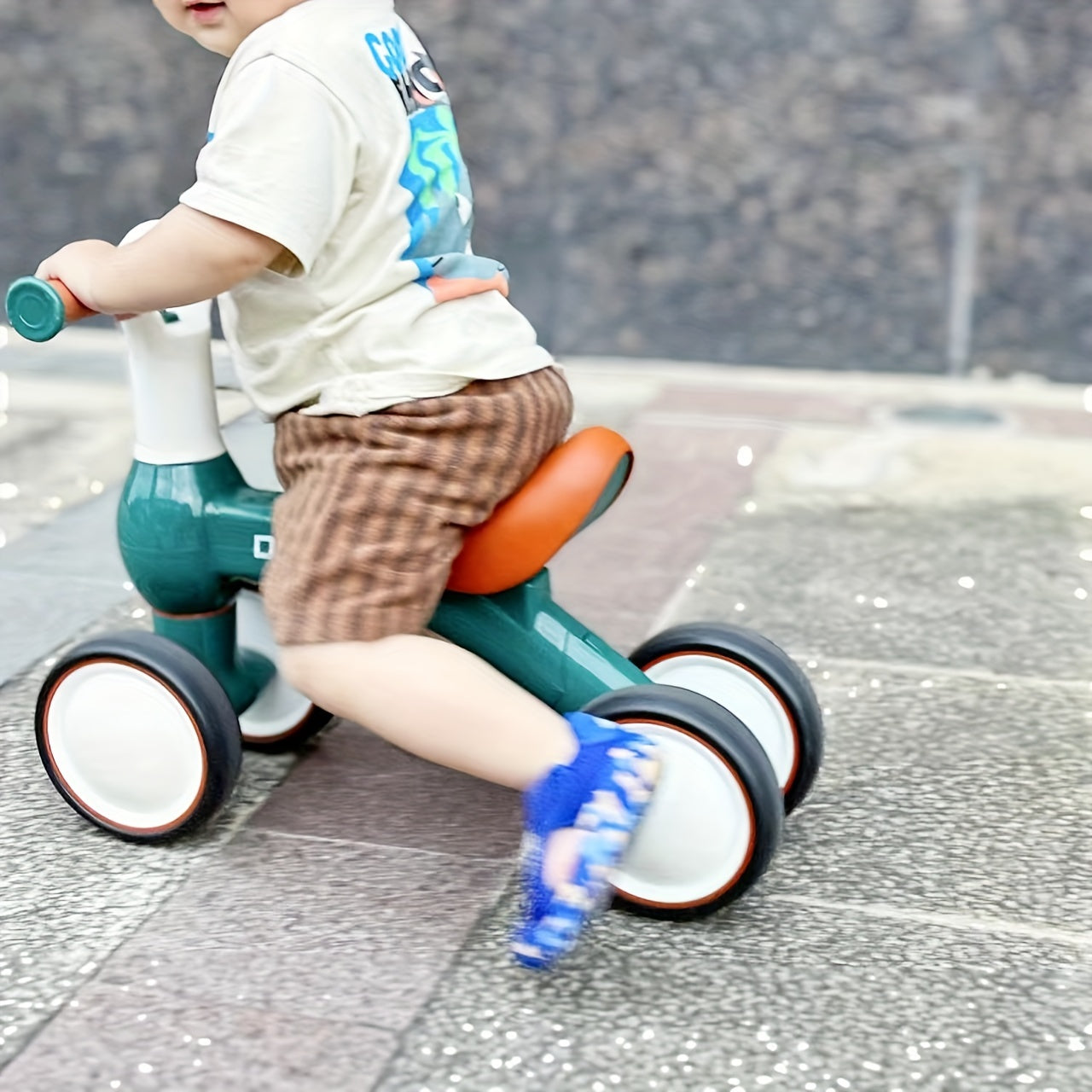 4 Wheels Baby Walker Baby Balance Bike Toys for 1 Year Old, Birthday Gifts for Boys And Girls, Silent Wheels & Non-Pedal Baby Walker Riding Toys for 10-36 Months Toddlers, Kids First Bike Gifts